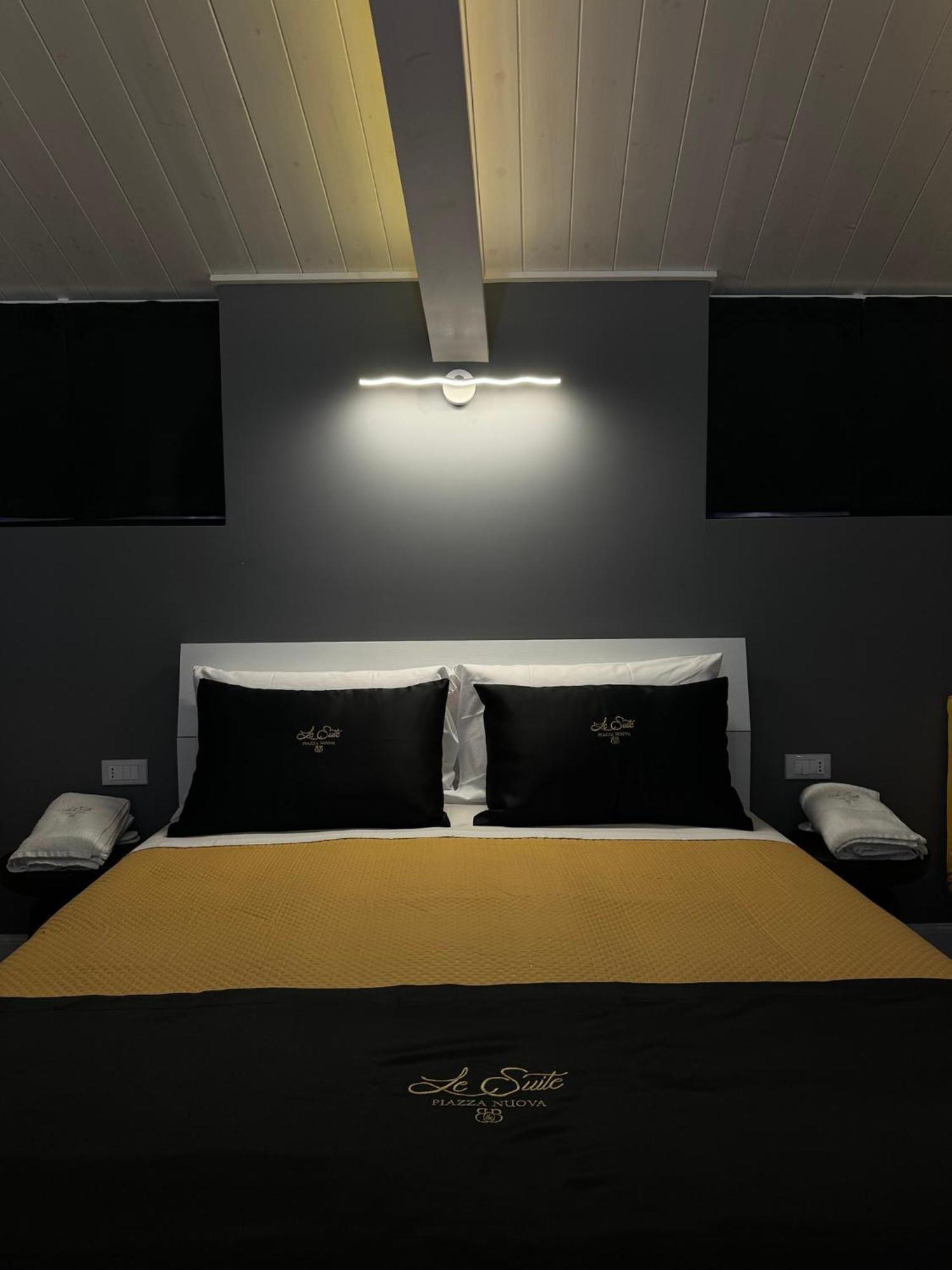 Le Suite Piazza Nuova 福查 外观 照片