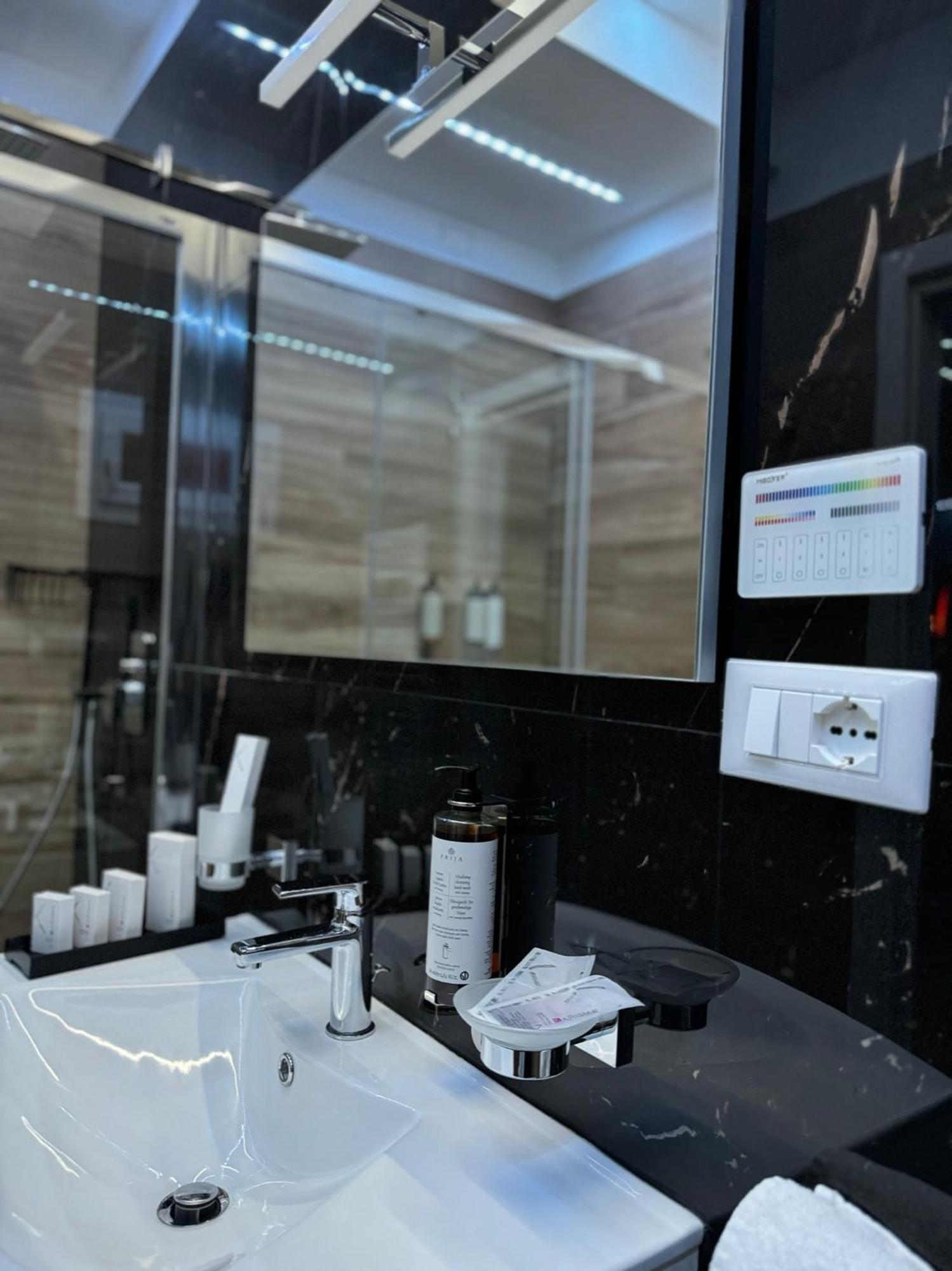 Le Suite Piazza Nuova 福查 外观 照片