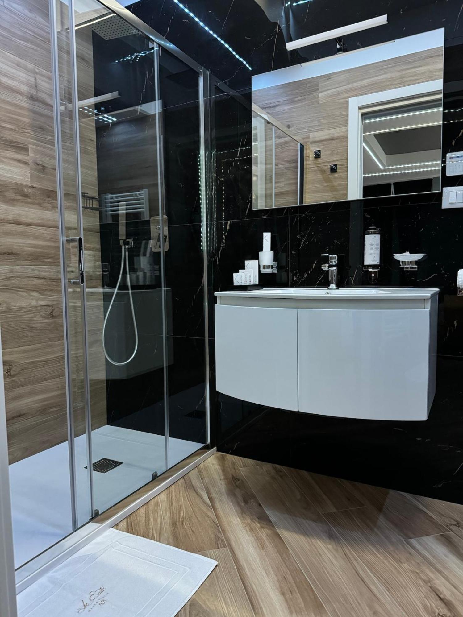 Le Suite Piazza Nuova 福查 外观 照片